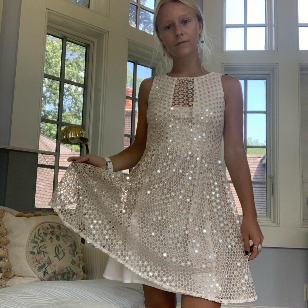 NANETTE LEPORE dress
